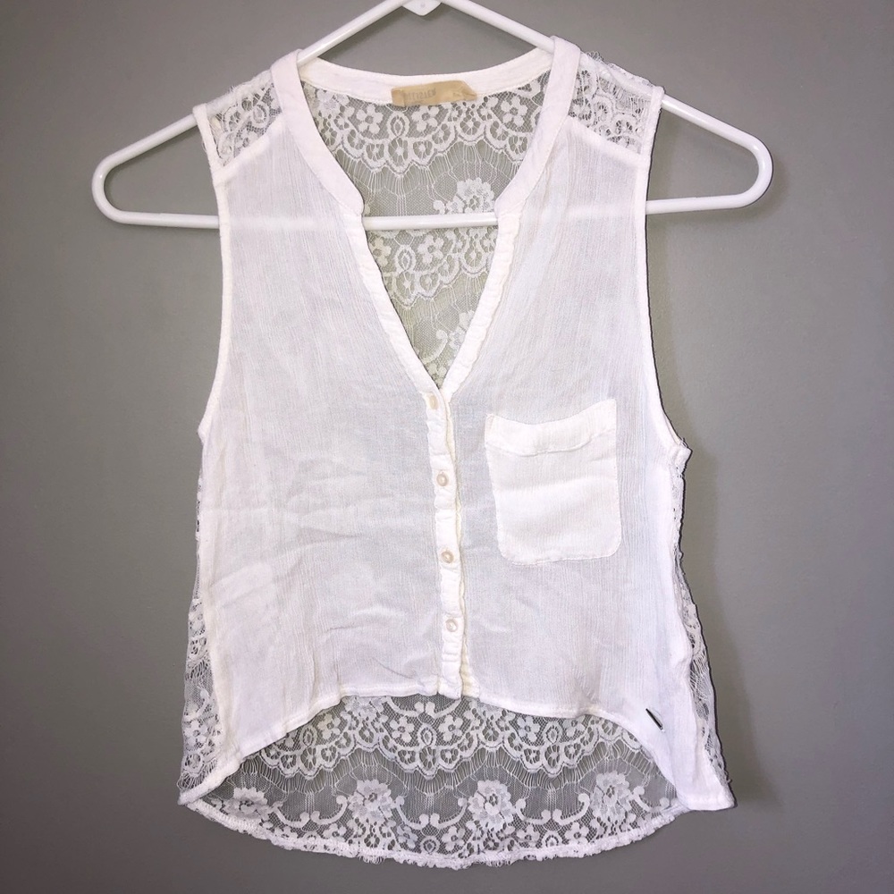 ‼️SOLD‼️Hollister | Lace Back Top